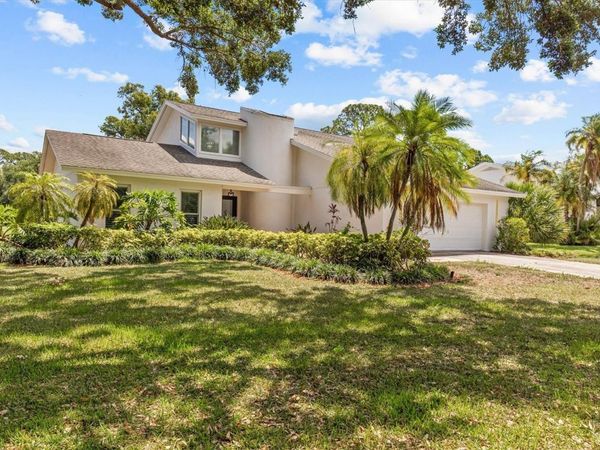 13915 WHISPERWOOD DRIVE, CLEARWATER, FL 33762