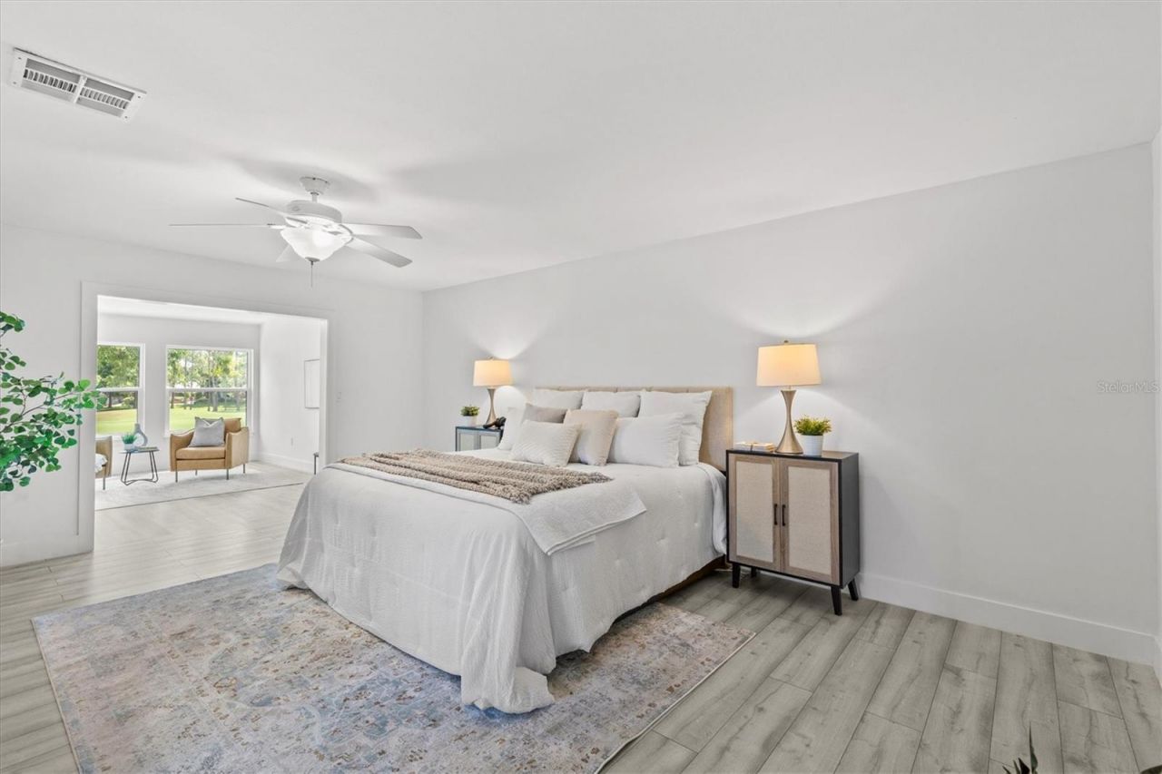 13915 Whisperwood Drive, Clearwater, FL 33762 Photo