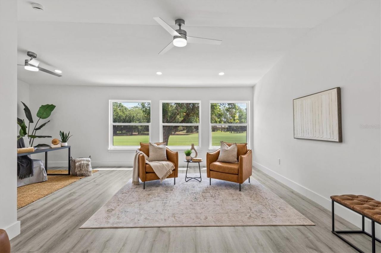 13915 Whisperwood Drive, Clearwater, FL 33762 Photo