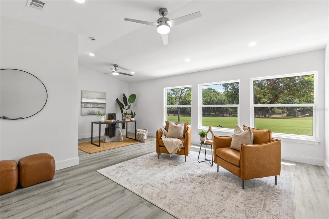 13915 Whisperwood Drive, Clearwater, FL 33762 Photo