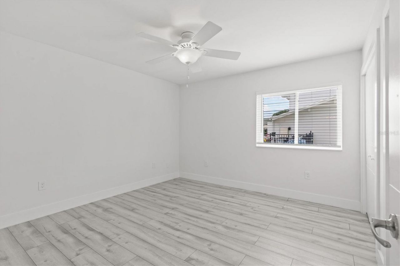 13915 Whisperwood Drive, Clearwater, FL 33762 Photo