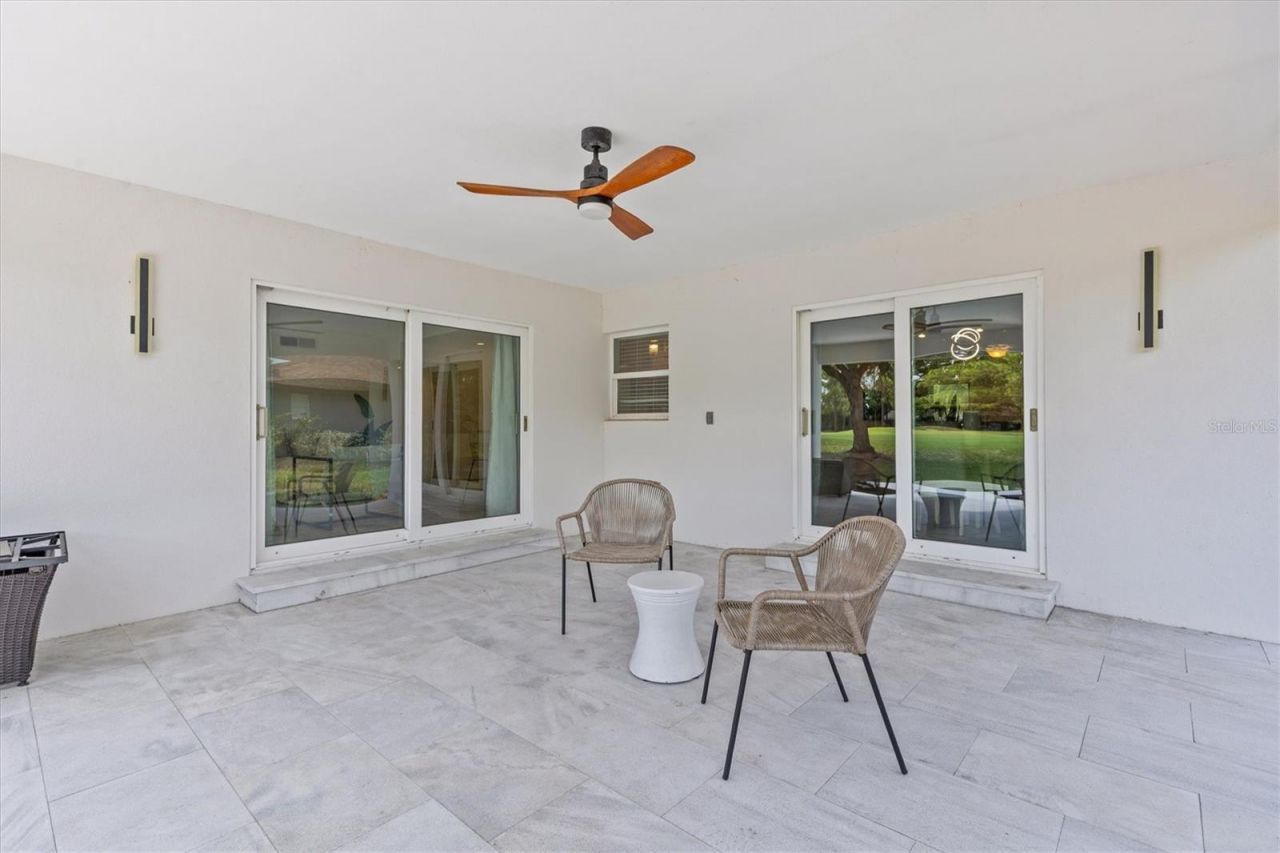 13915 Whisperwood Drive, Clearwater, FL 33762 Photo