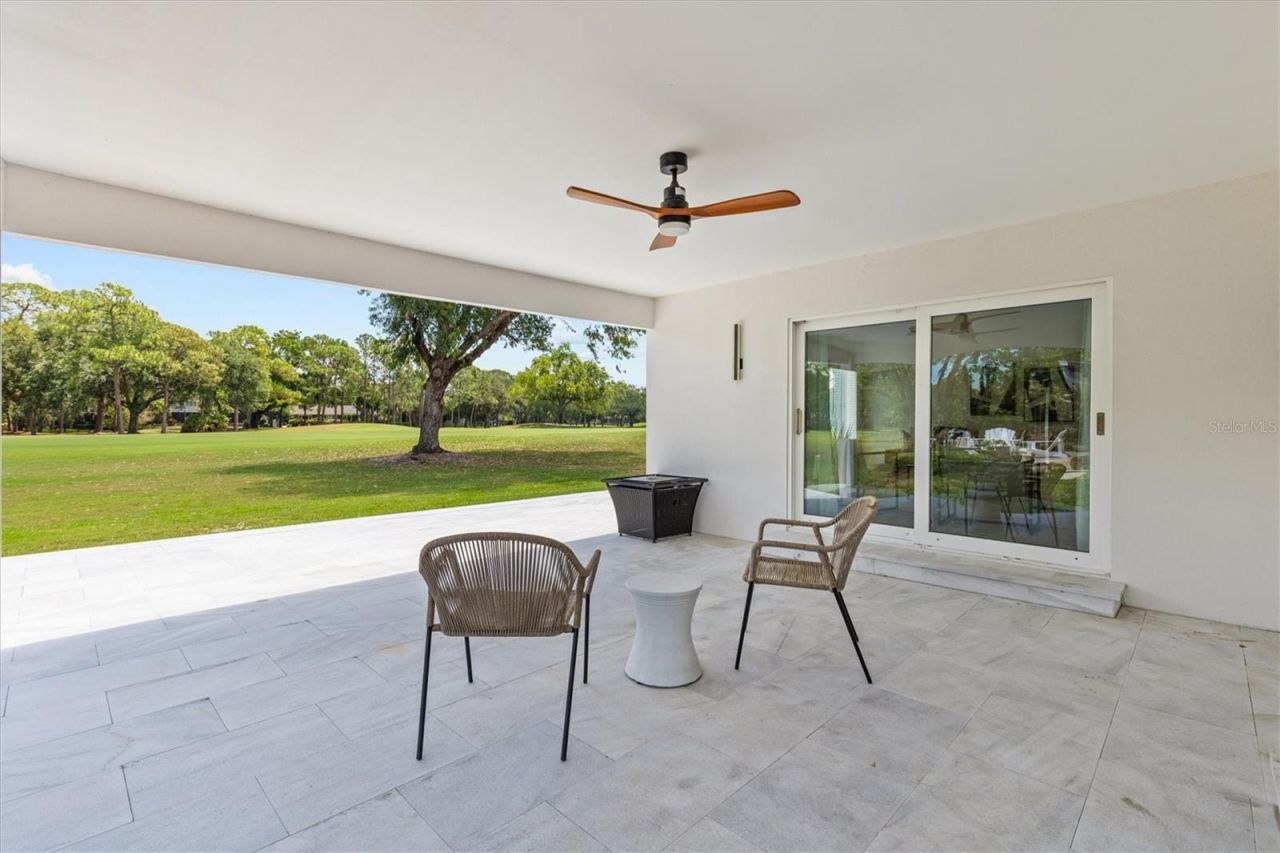 13915 Whisperwood Drive, Clearwater, FL 33762 Photo