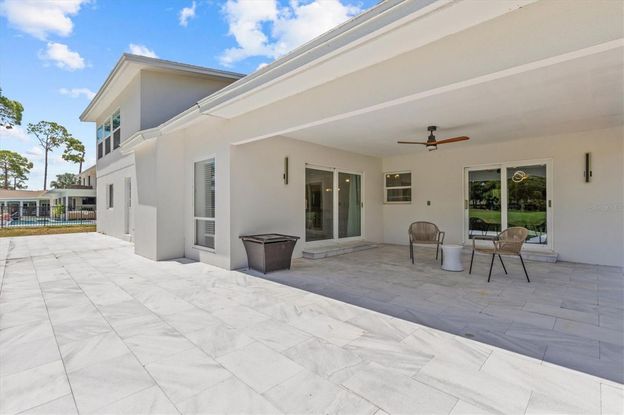 13915 Whisperwood Drive, Clearwater, FL 33762 Photo