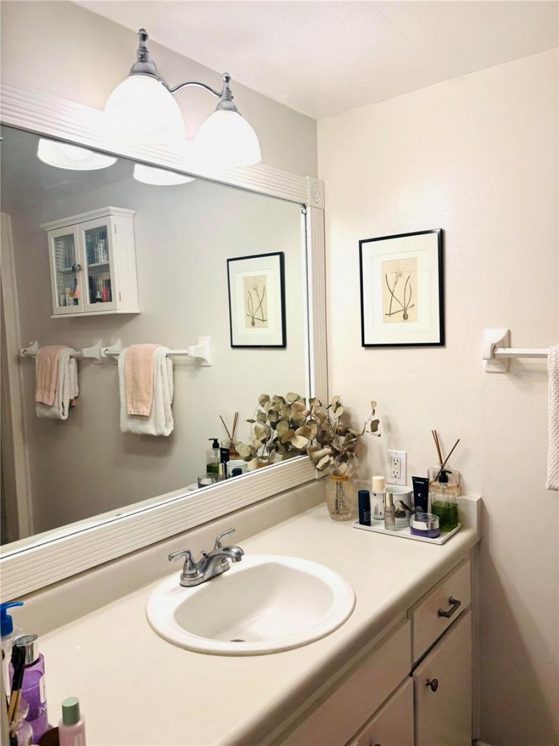 3711 Almeria Avenue, Unit 3N, Sarasota, FL 34239 Photo