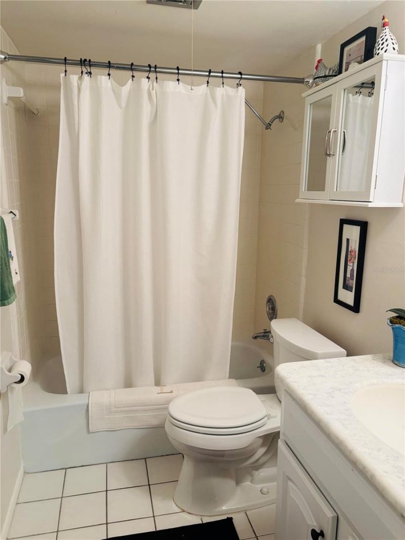 3711 Almeria Avenue, Unit 3N, Sarasota, FL 34239 Photo