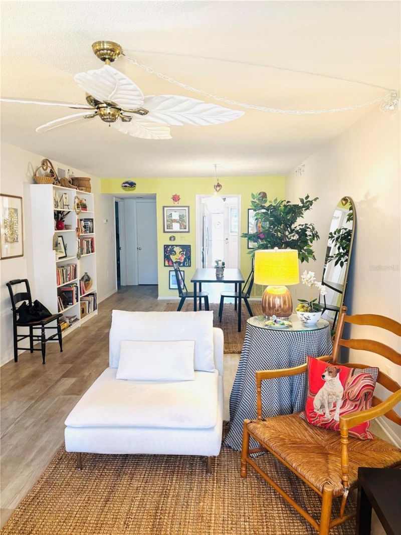 3711 Almeria Avenue, Unit 3N, Sarasota, FL 34239 Photo