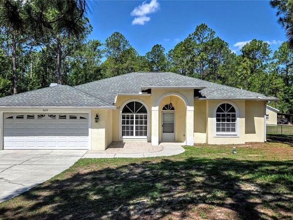 7629 WESTPOINT DRIVE , WESLEY CHAPEL, FL 33544