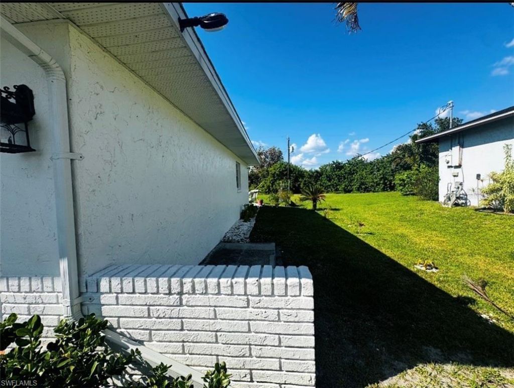 710 Aqui Esta Drive, Punta Gorda, FL 33950 Photo