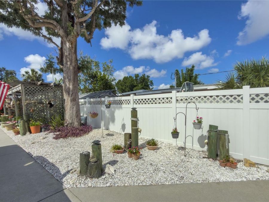 Property Image 63