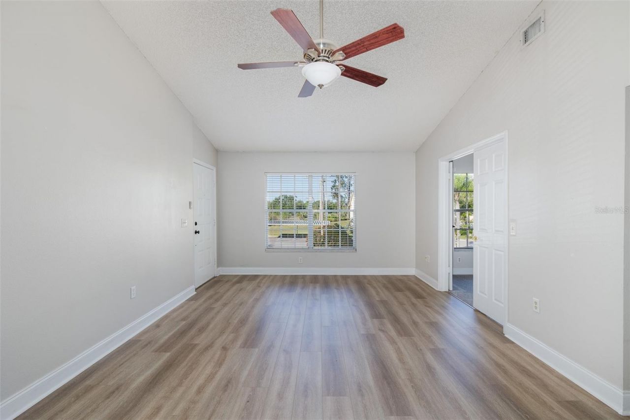 7900 Hardwick Drive, Unit 827, New Port Richey, FL 34653 Photo
