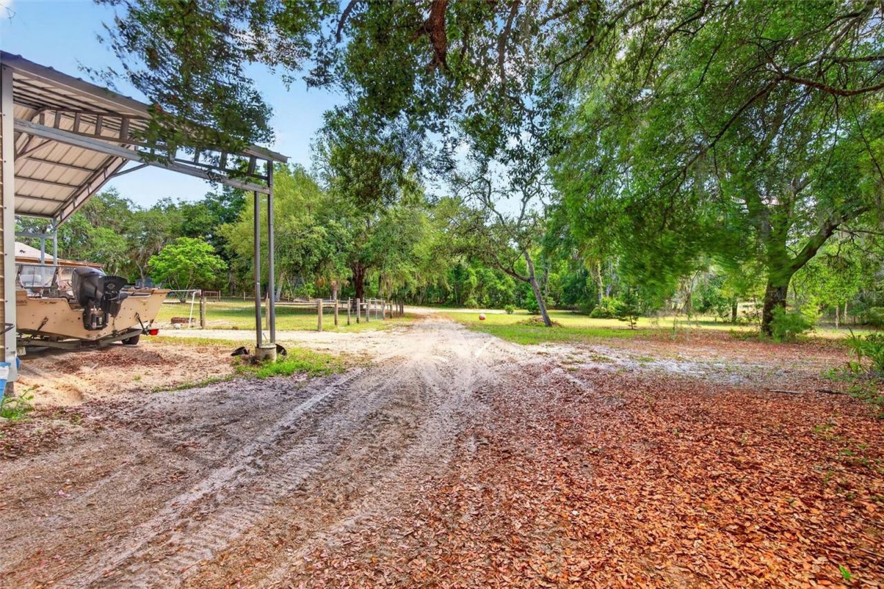 5390 East Avenue , De Leon Springs, FL 32130 Photo