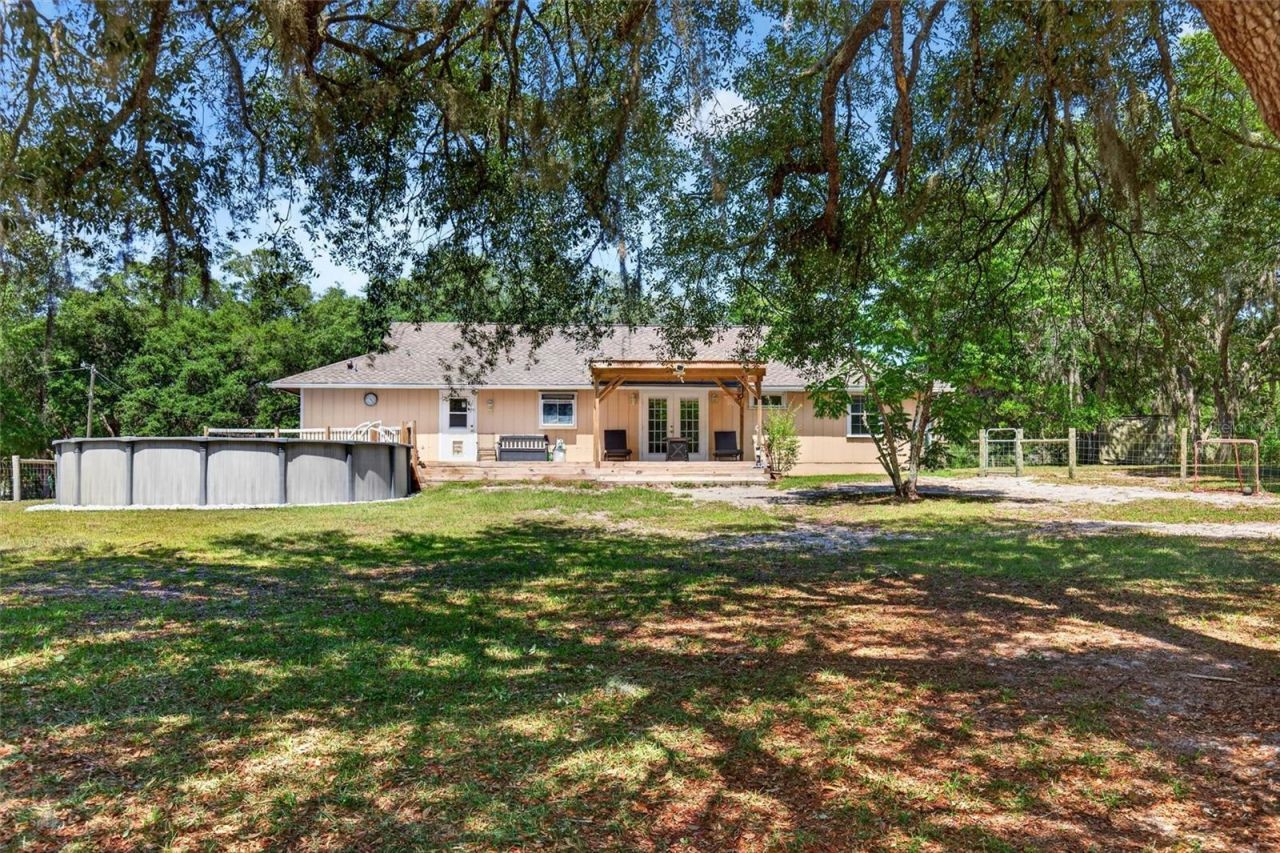 5390 East Avenue , De Leon Springs, FL 32130 Photo
