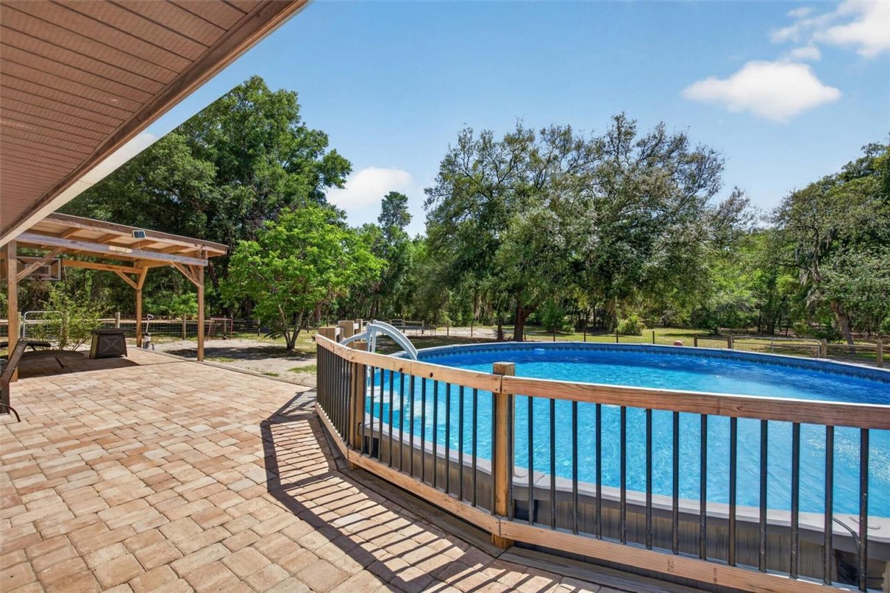5390 East Avenue , De Leon Springs, FL 32130 Photo