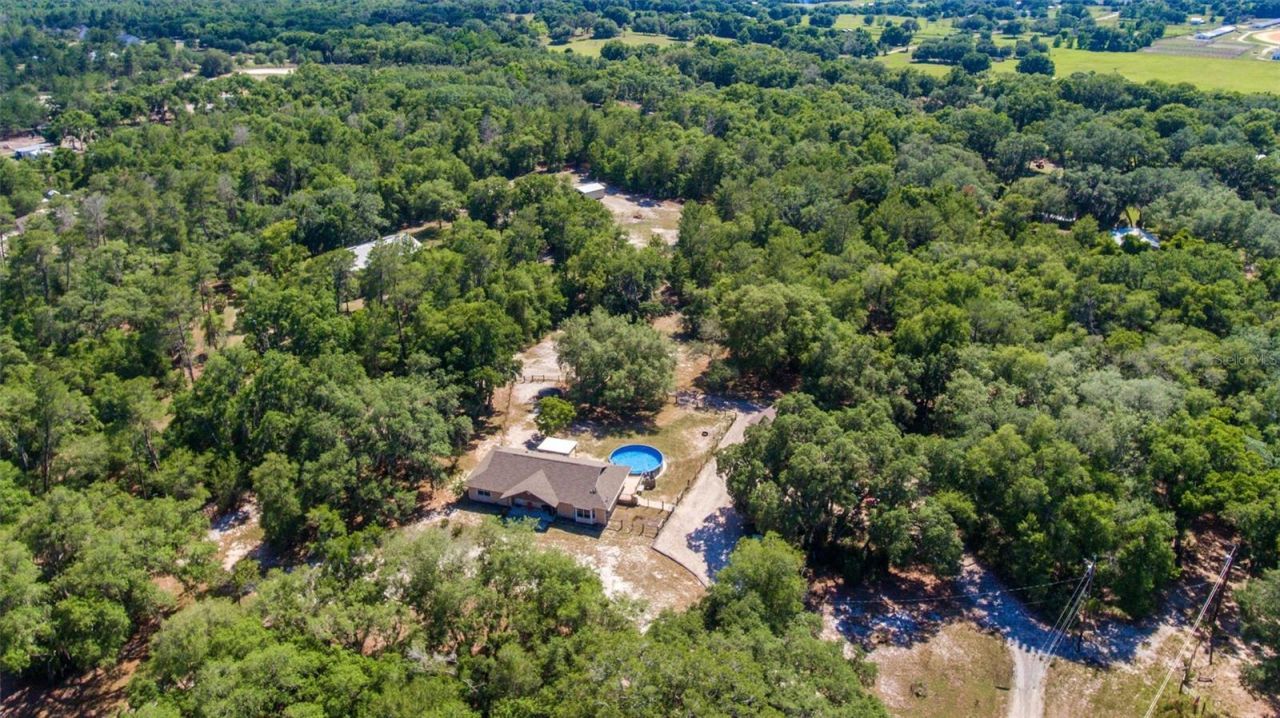5390 East Avenue , De Leon Springs, FL 32130 Photo