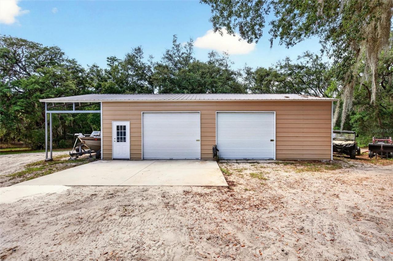 5390 East Avenue , De Leon Springs, FL 32130 Photo