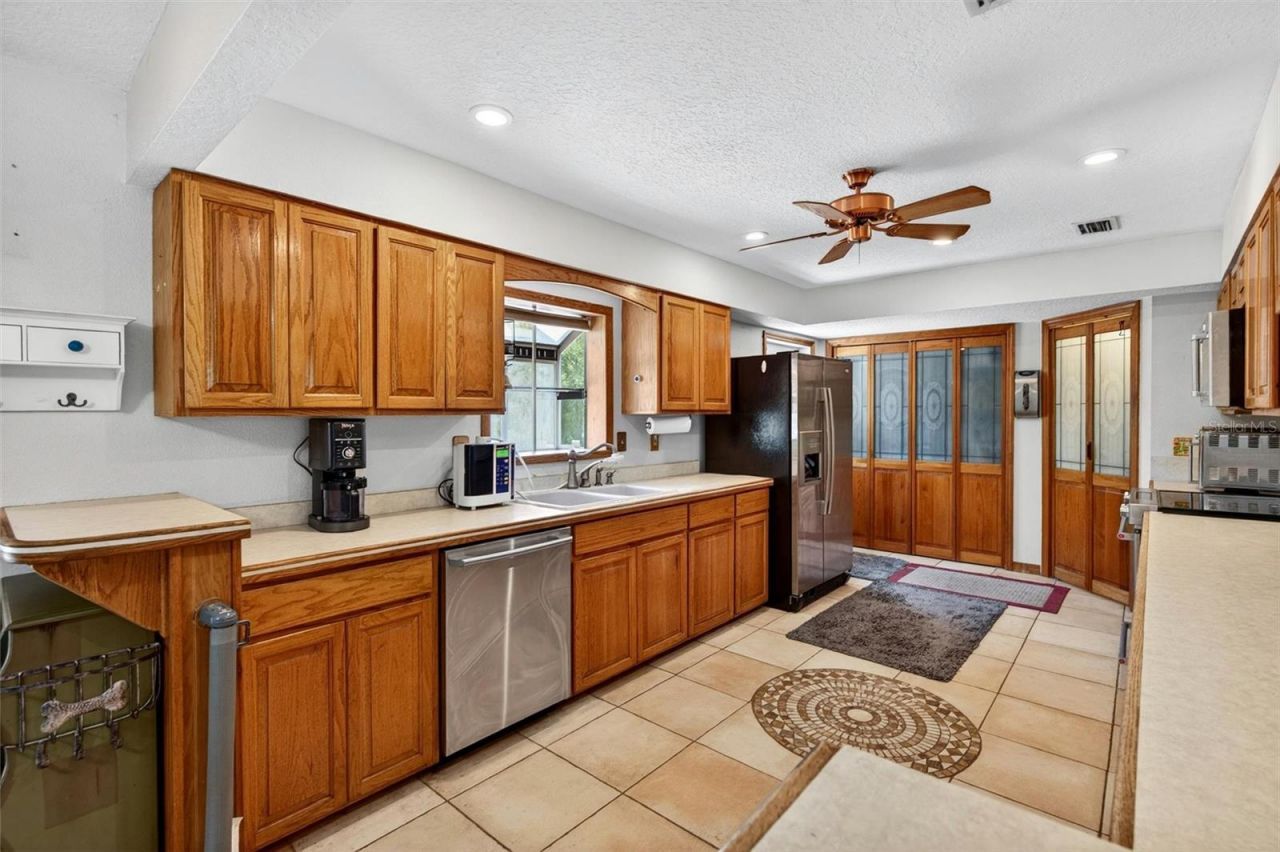 5390 East Avenue , De Leon Springs, FL 32130 Photo