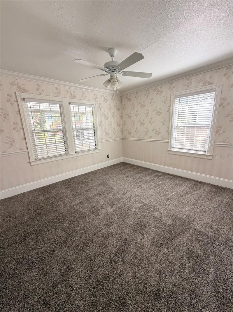 3620 Burlington Avenue N, Saint Petersburg, FL 33713 Photo