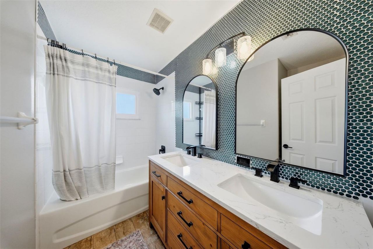 236 15th Avenue Se, Saint Petersburg, FL 33701 Photo