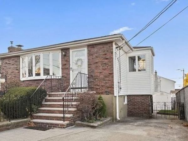 22 Conant St, Unit 1B, Revere, MA 02151