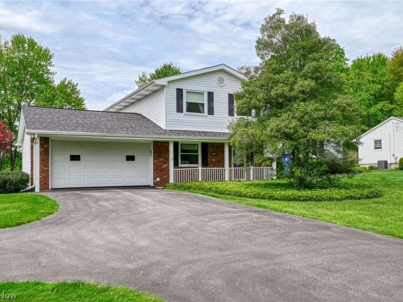 14500 Broadwood Drive, Burton, OH 44021 Photo 2