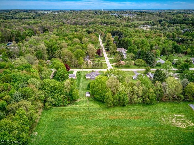 14500 Broadwood Drive, Burton, OH 44021 Photo 38