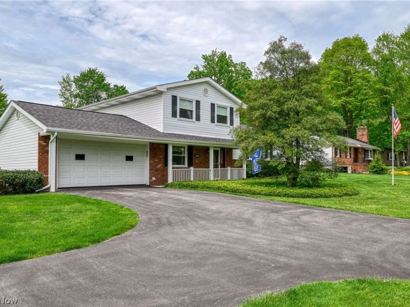 14500 Broadwood Drive, Burton, OH 44021 Photo 4