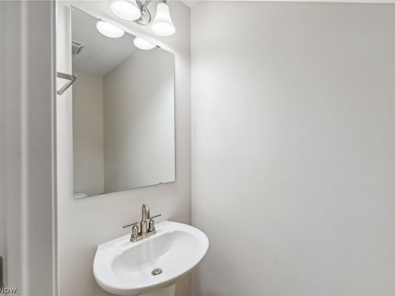 1209 Elowen Way, Green, OH 44685 Photo 17