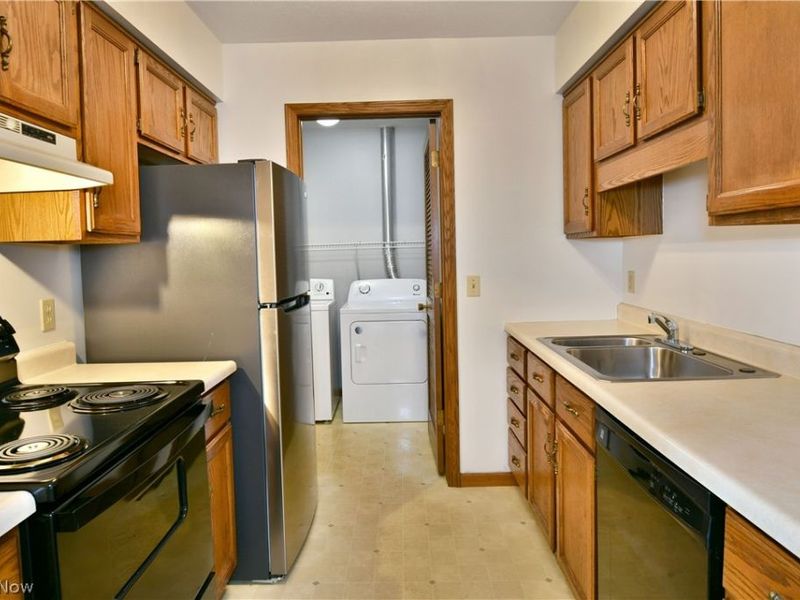 2237 Cadwallader Sonk, Unit A, Cortland, OH 44410 Photo 18