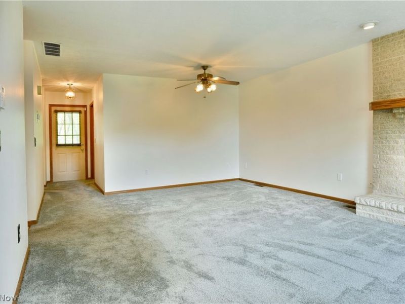 2237 Cadwallader Sonk, Unit A, Cortland, OH 44410 Photo 7