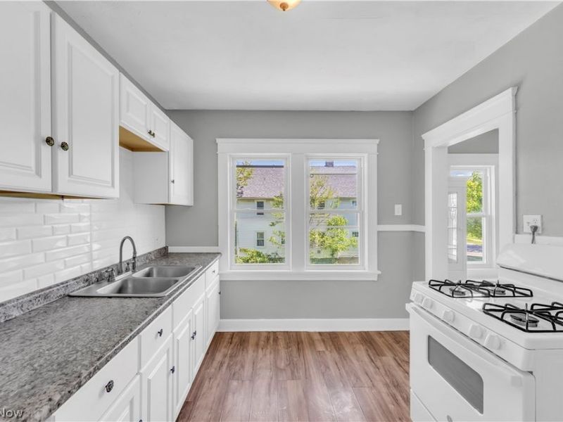 3309 Desota Avenue, Unit 2/UP, Cleveland Heights, OH 44118 Photo 12