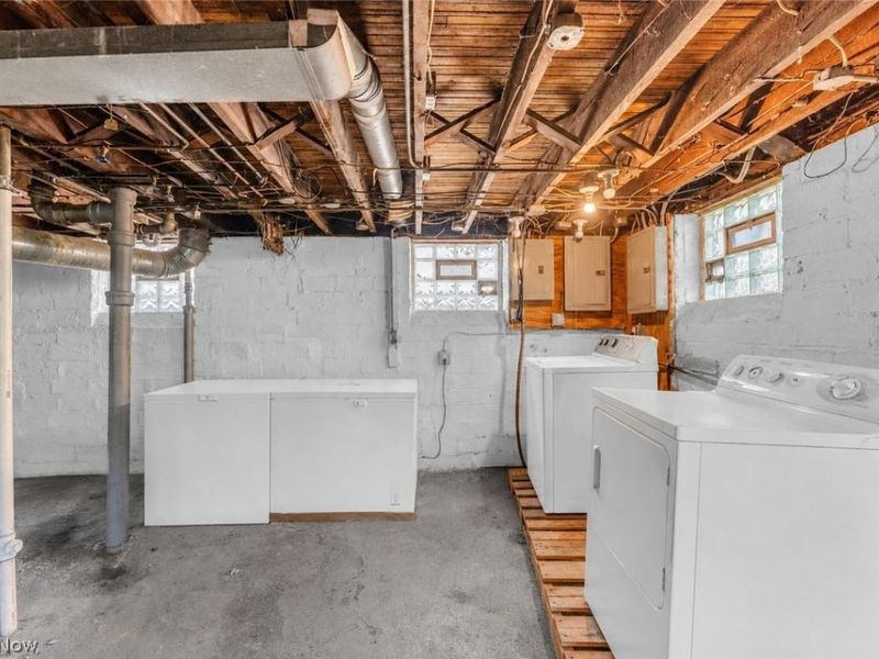 3309 Desota Avenue, Unit 2/UP, Cleveland Heights, OH 44118 Photo 19