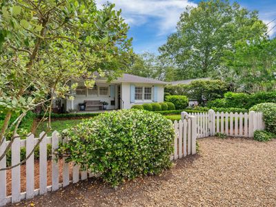 708 Pitt Street, Mount Pleasant, SC 29464