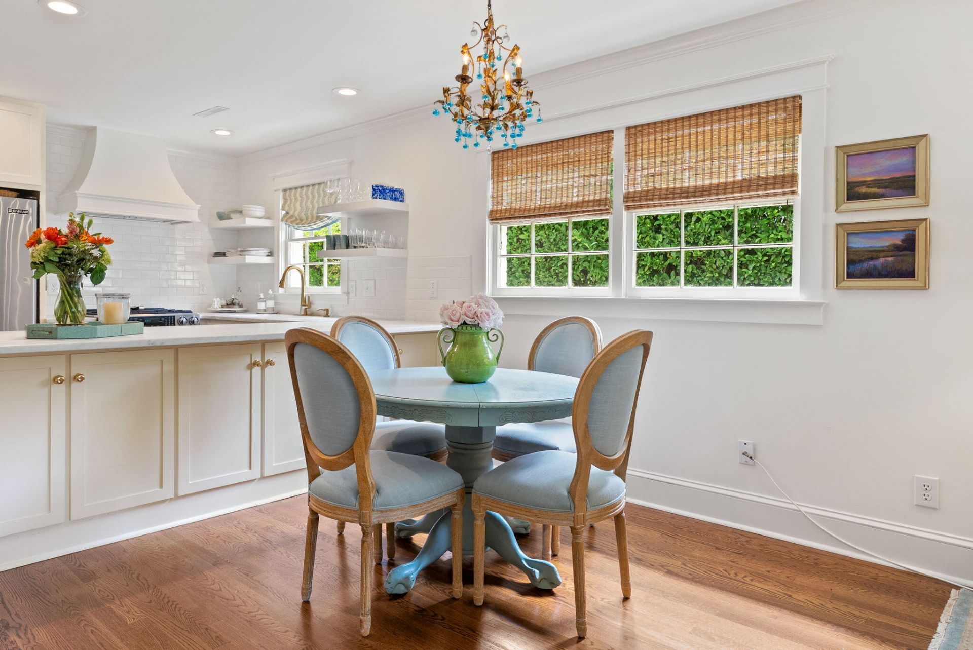708 Pitt Street Photo 11