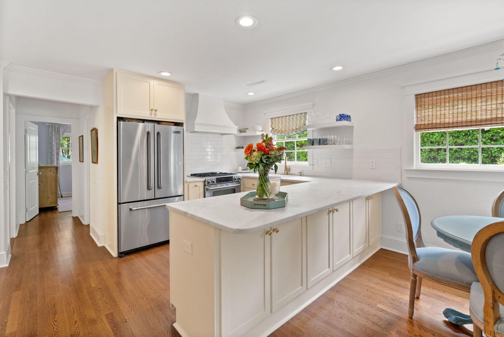 708 Pitt Street Photo 13
