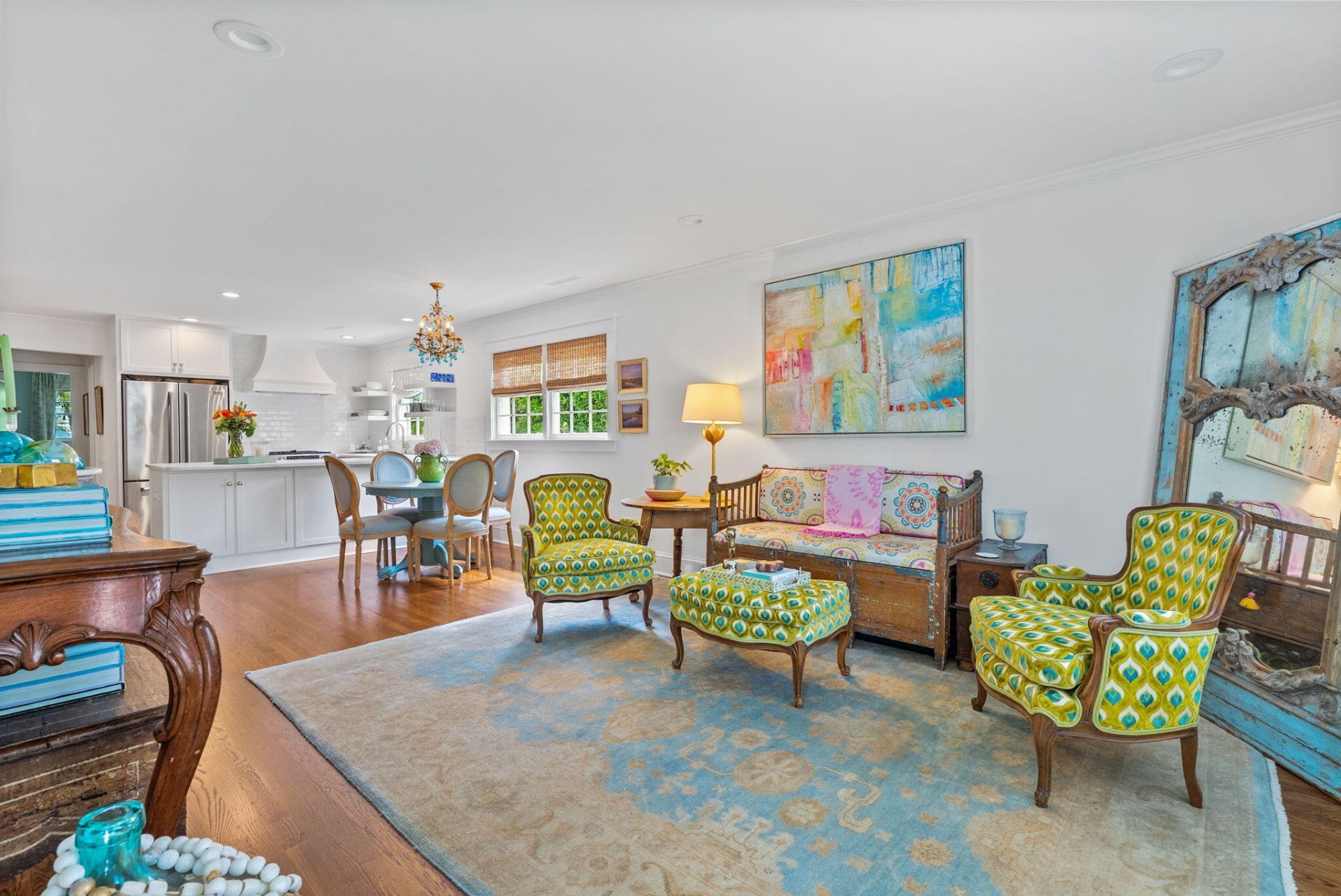 708 Pitt Street Photo 8