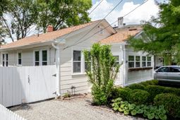 66 Cypress Street photo 4