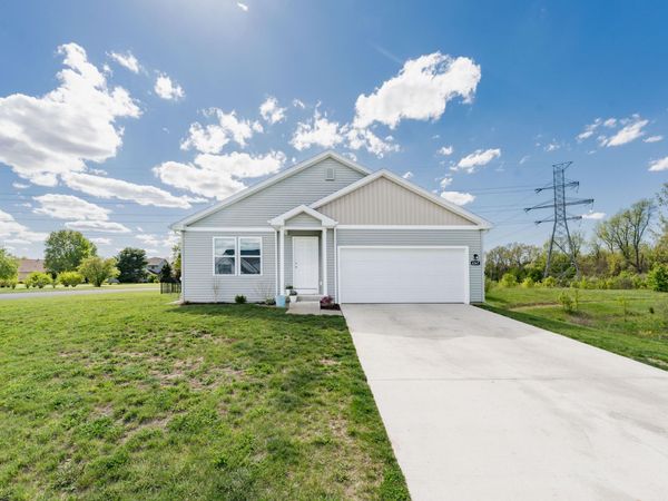 4267 Country Meadows Drive, Kalamazoo, MI 49048