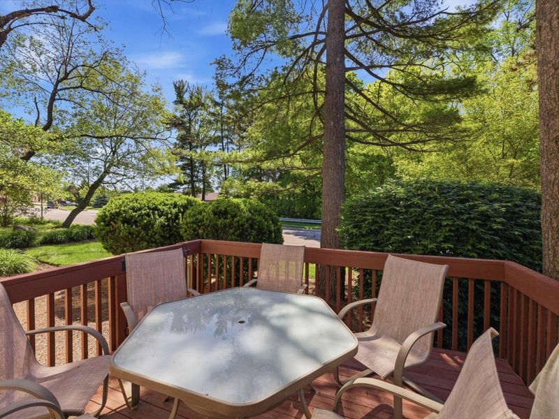5800 Wendcliff Drive , Unit 5800B, Columbus, OH 43231 Photo 23