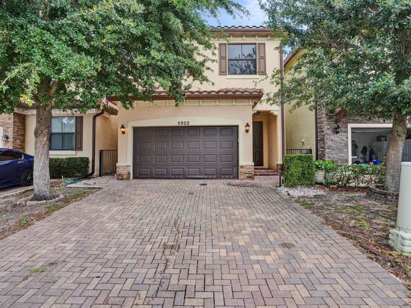 5902 NW 46th Lane, Tamarac, FL 33319