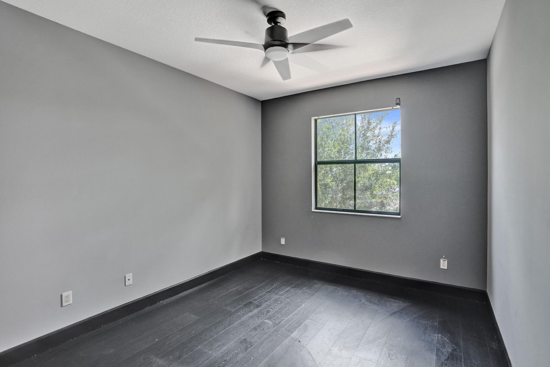 5902 NW 46th Lane, Tamarac, FL 33319 Photo