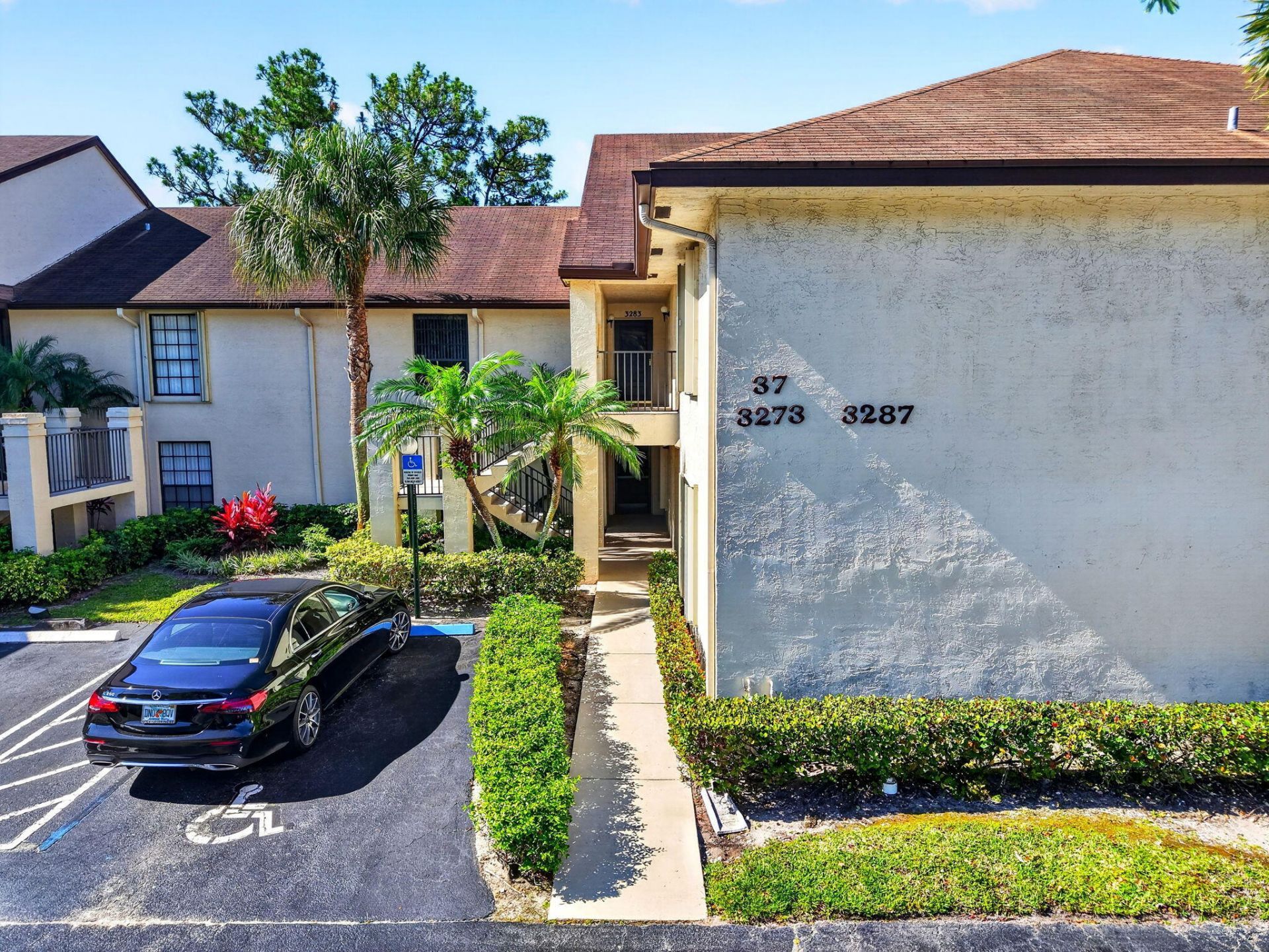 3281 Jog Park Drive, Greenacres, FL 33467 Photo