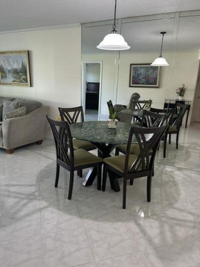 8020 N Sunrise Lakes Drive W, Unit 111, Sunrise, FL 33322 Photo