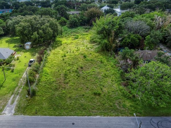 4606 32nd Avenue, Vero Beach, FL 32967