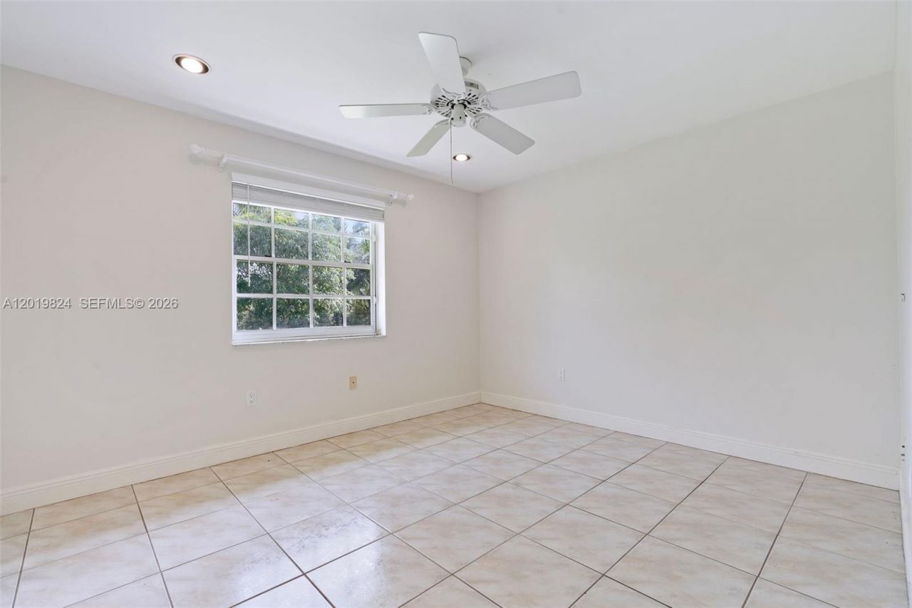 16035 SW 173rd Ave , Miami, FL 33187 Photo