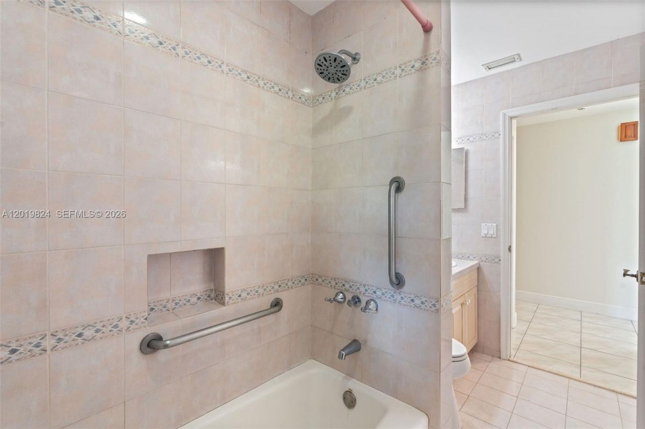 16035 SW 173rd Ave , Miami, FL 33187 Photo