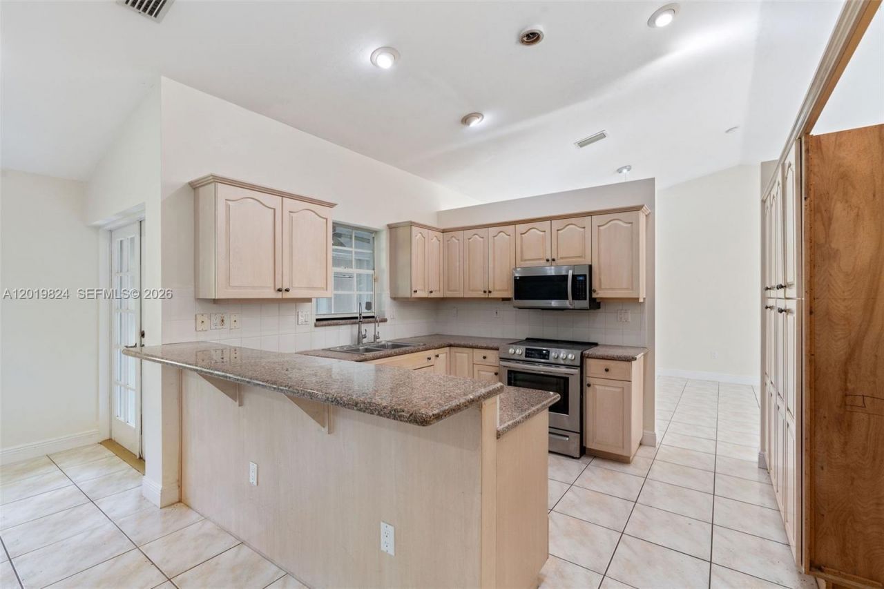 16035 SW 173rd Ave , Miami, FL 33187 Photo