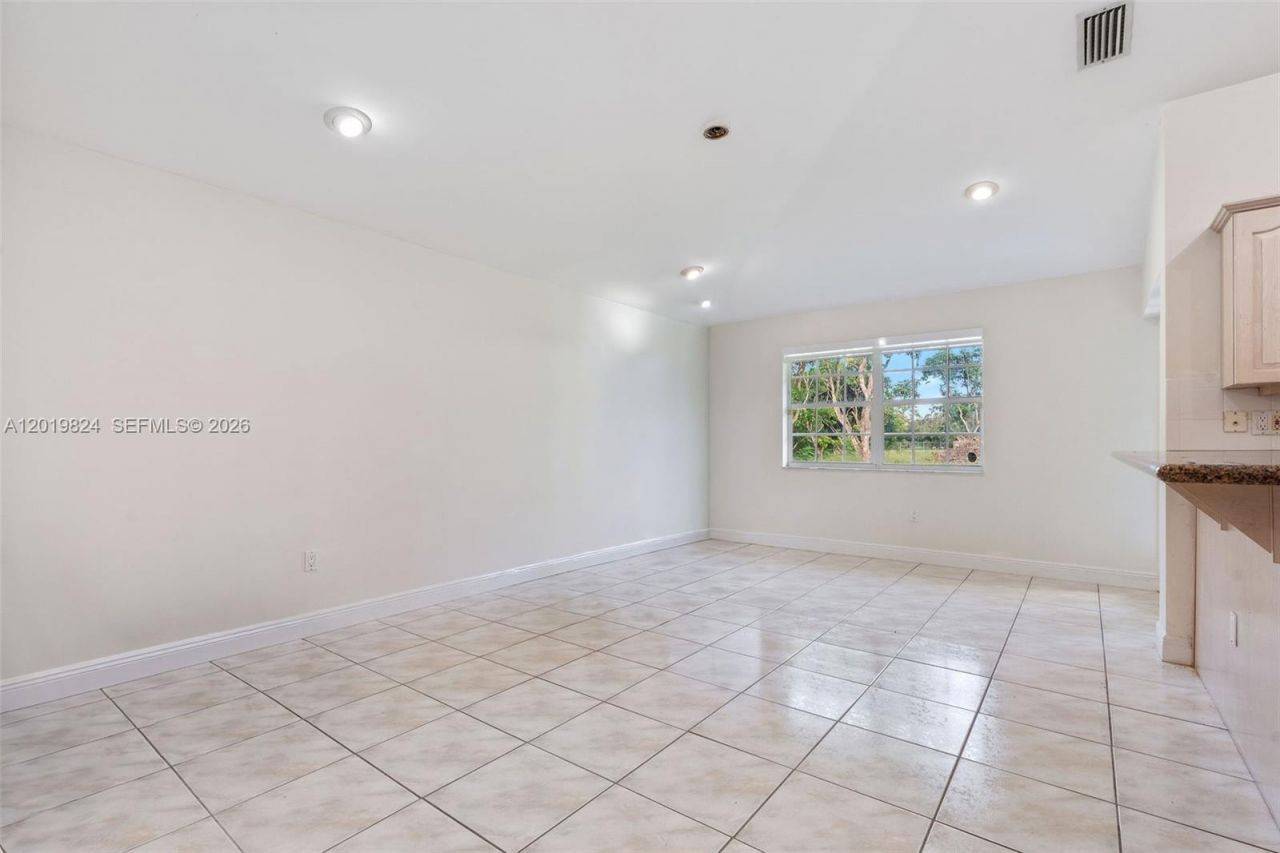 16035 SW 173rd Ave , Miami, FL 33187 Photo