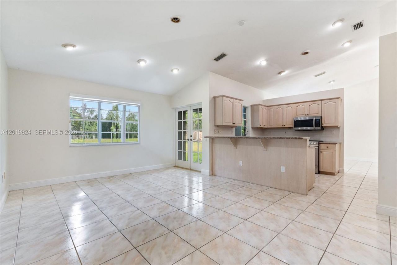 16035 SW 173rd Ave , Miami, FL 33187 Photo