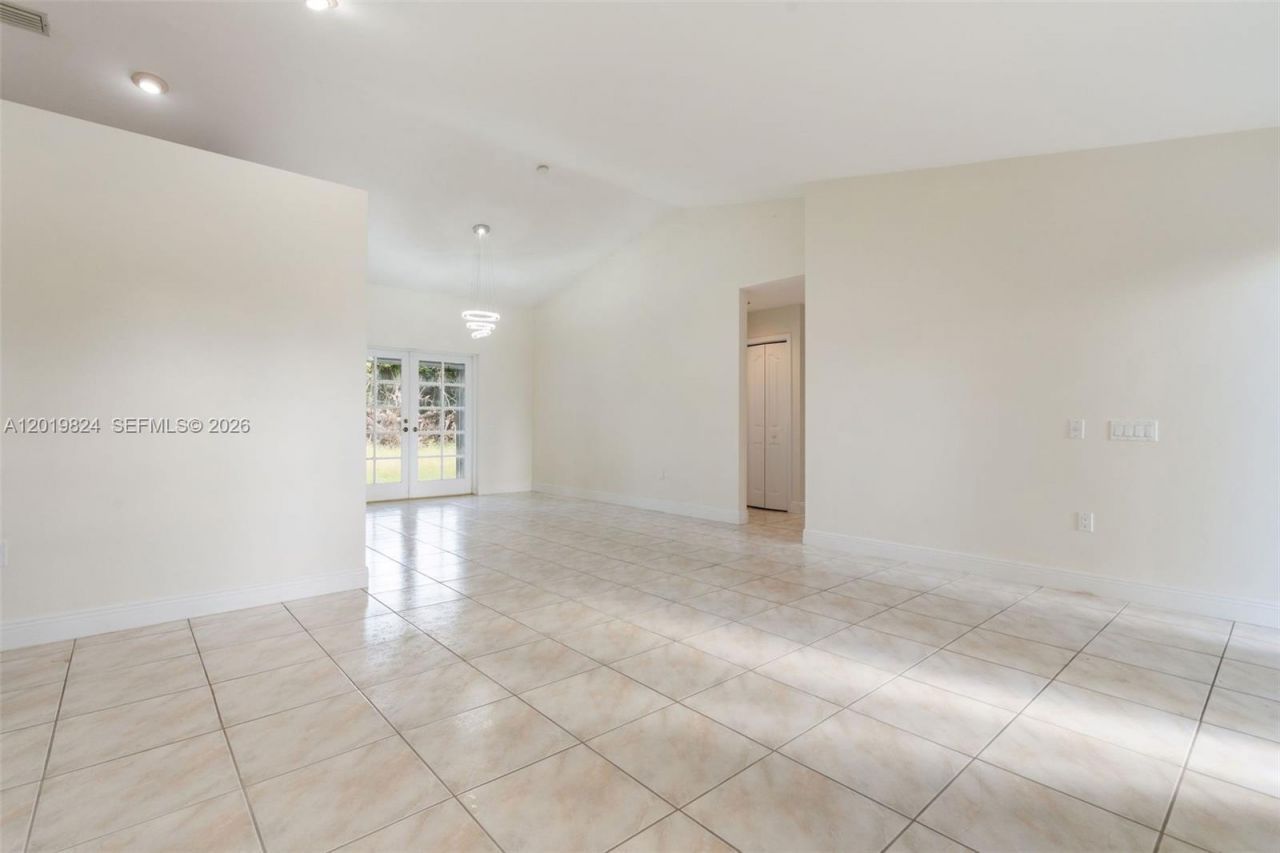 16035 SW 173rd Ave , Miami, FL 33187 Photo